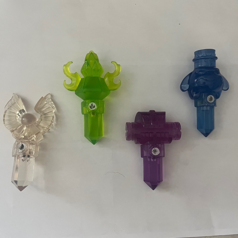 Lot of 4 Traps - SKYLANDERS TRAP TEAM - Clear Water Angel Magic Life